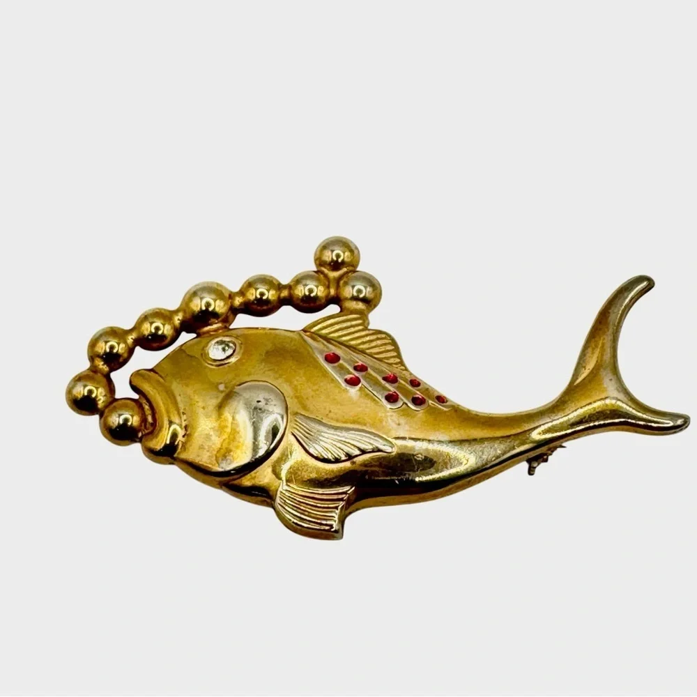 Vintage Gold Tone Fish Brooch Rhinestone & Pink Crystal Details MCM Figural Pin